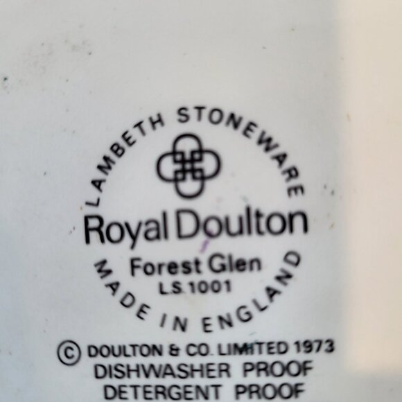Royal Doulton Lambethware Forest Glen Teapot - Picture 2 of 3